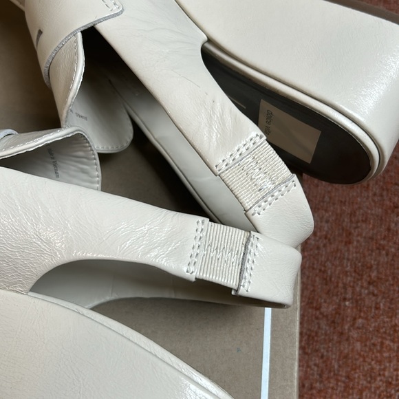 Dolce Vita Ivory Crinkle Patent Leather 6.5 EUC - Picture 6 of 7